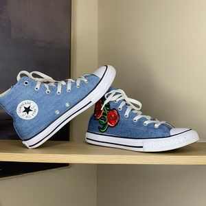 Little girls denim converse with roses